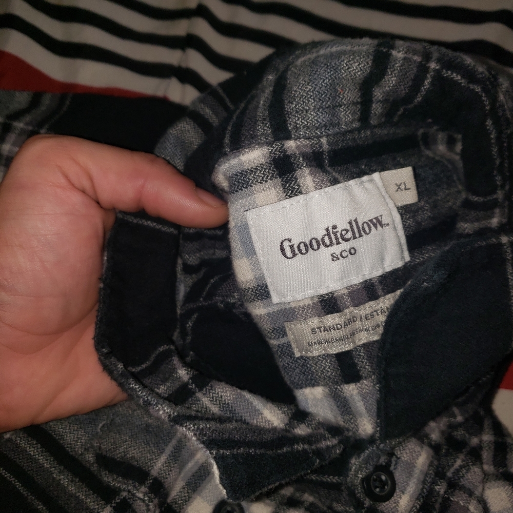Flannels - Picture 9 of 16